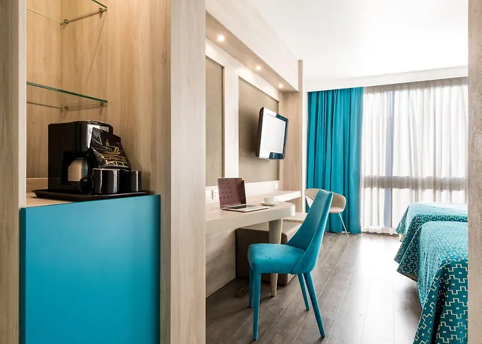 Casa Blanca Hotel 4*